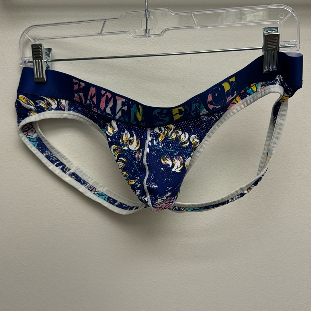 Men’s Karen Space Asian Xl hip Jock new (never used )